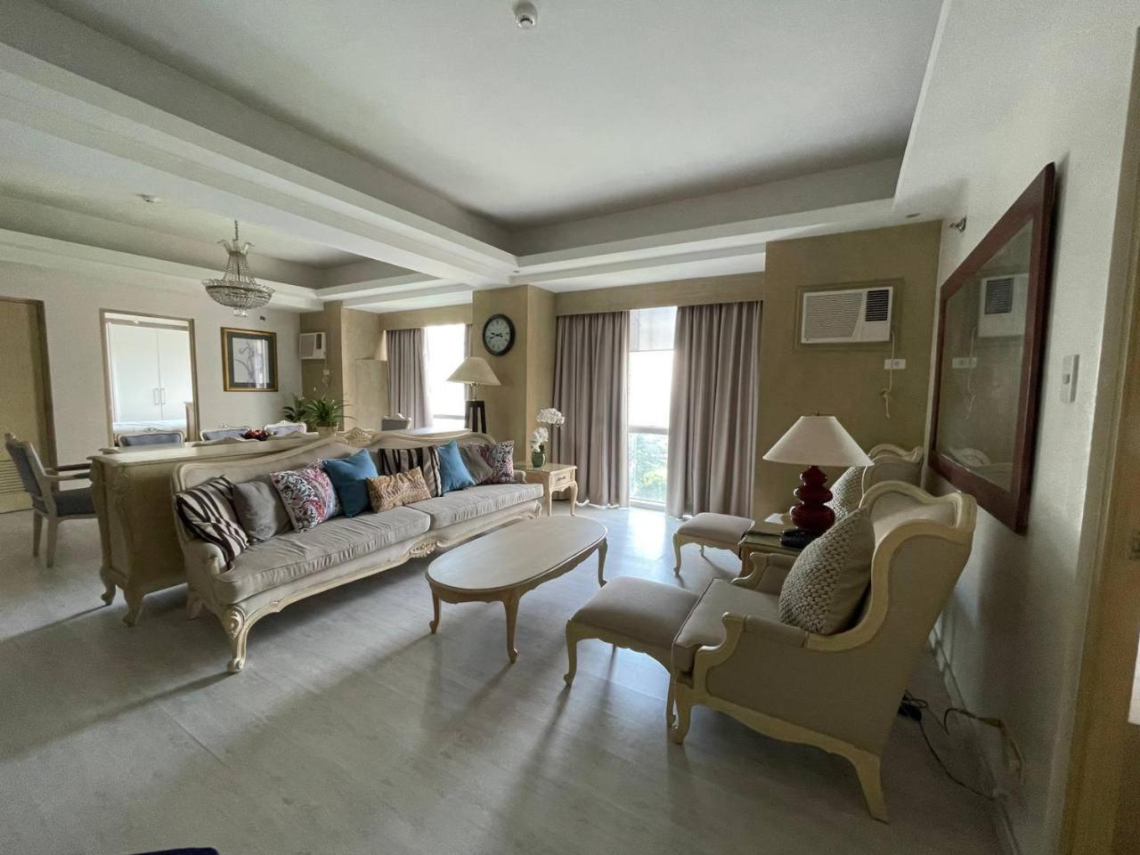 Avant At The Fort By Urban Realty Manila Ngoại thất bức ảnh